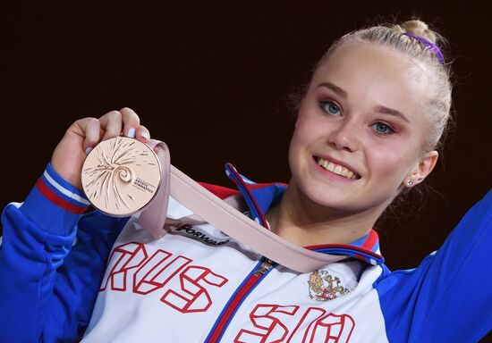 Спортивная гимнастика. Чемпионат мира. Отдельные снаряды. Второй день