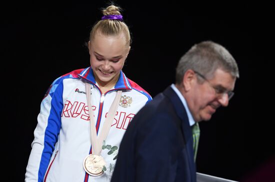 Спортивная гимнастика. Чемпионат мира. Отдельные снаряды. Второй день