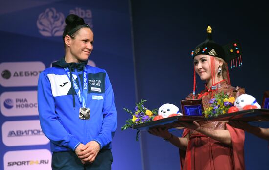Бокс. Чемпионат мира. Женщины. Десятый день