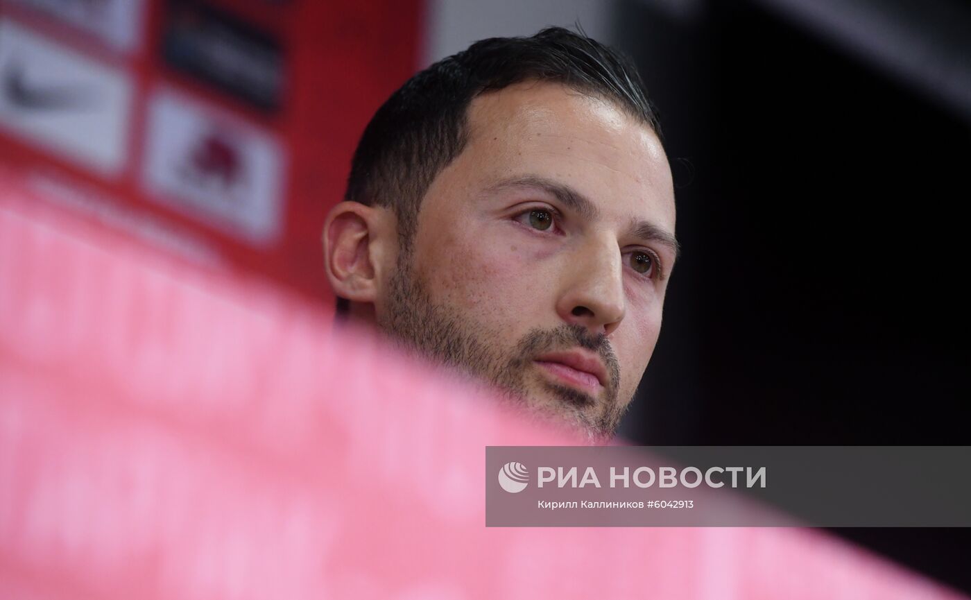 Представление нового главного тренера ФК "Спартак"