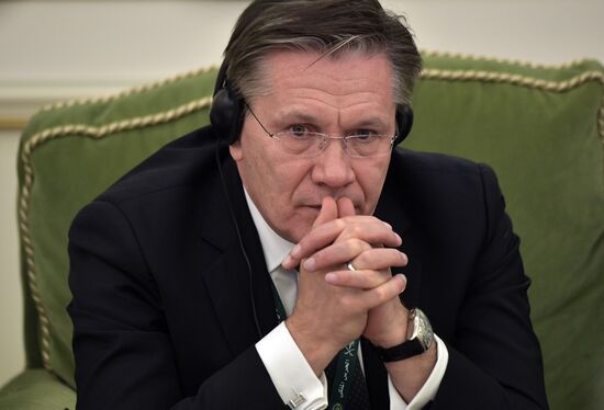 Государственный визит президента РФ В. Путина в Саудовскую Аравию