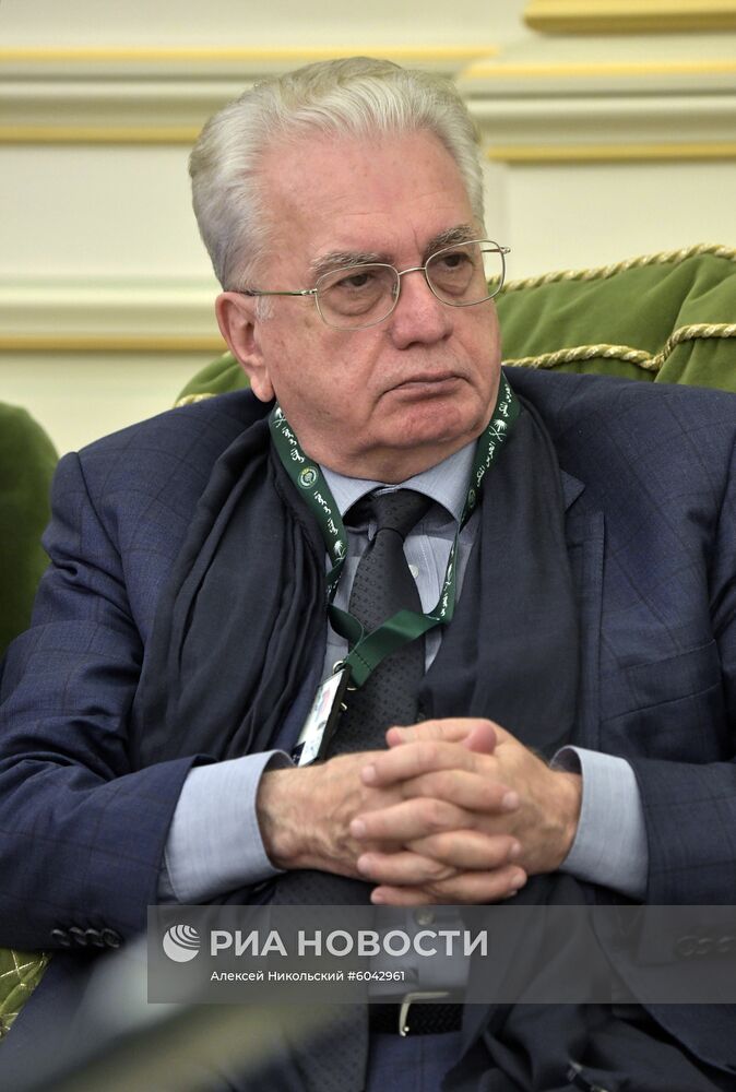 Государственный визит президента РФ В. Путина в Саудовскую Аравию