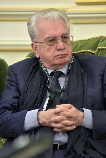 Государственный визит президента РФ В. Путина в Саудовскую Аравию