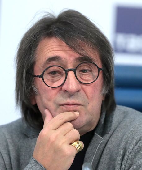 П/к певца П. Доминго