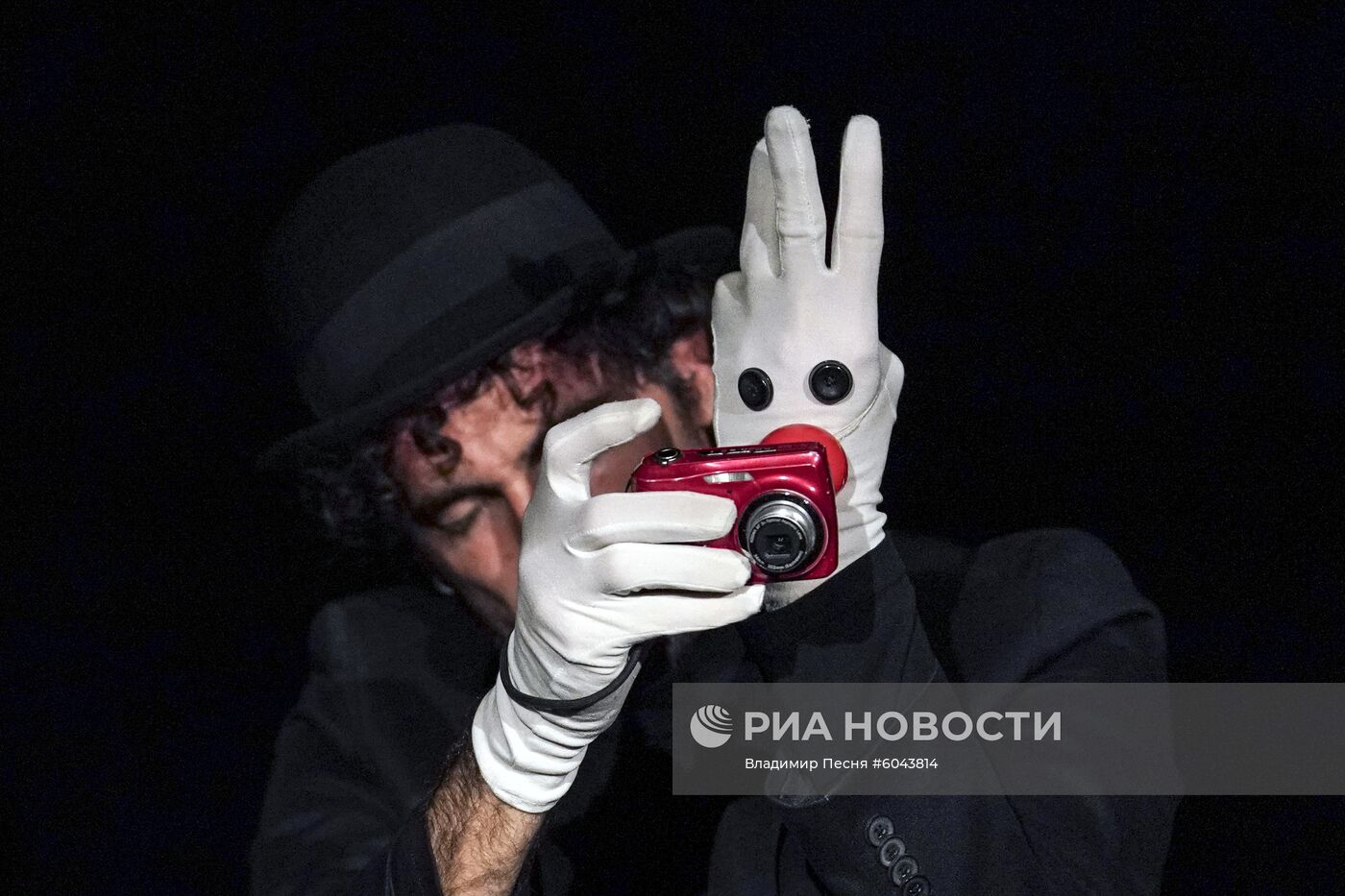 Театр "Ноль за поведение" на фестивале имени С. Образцова