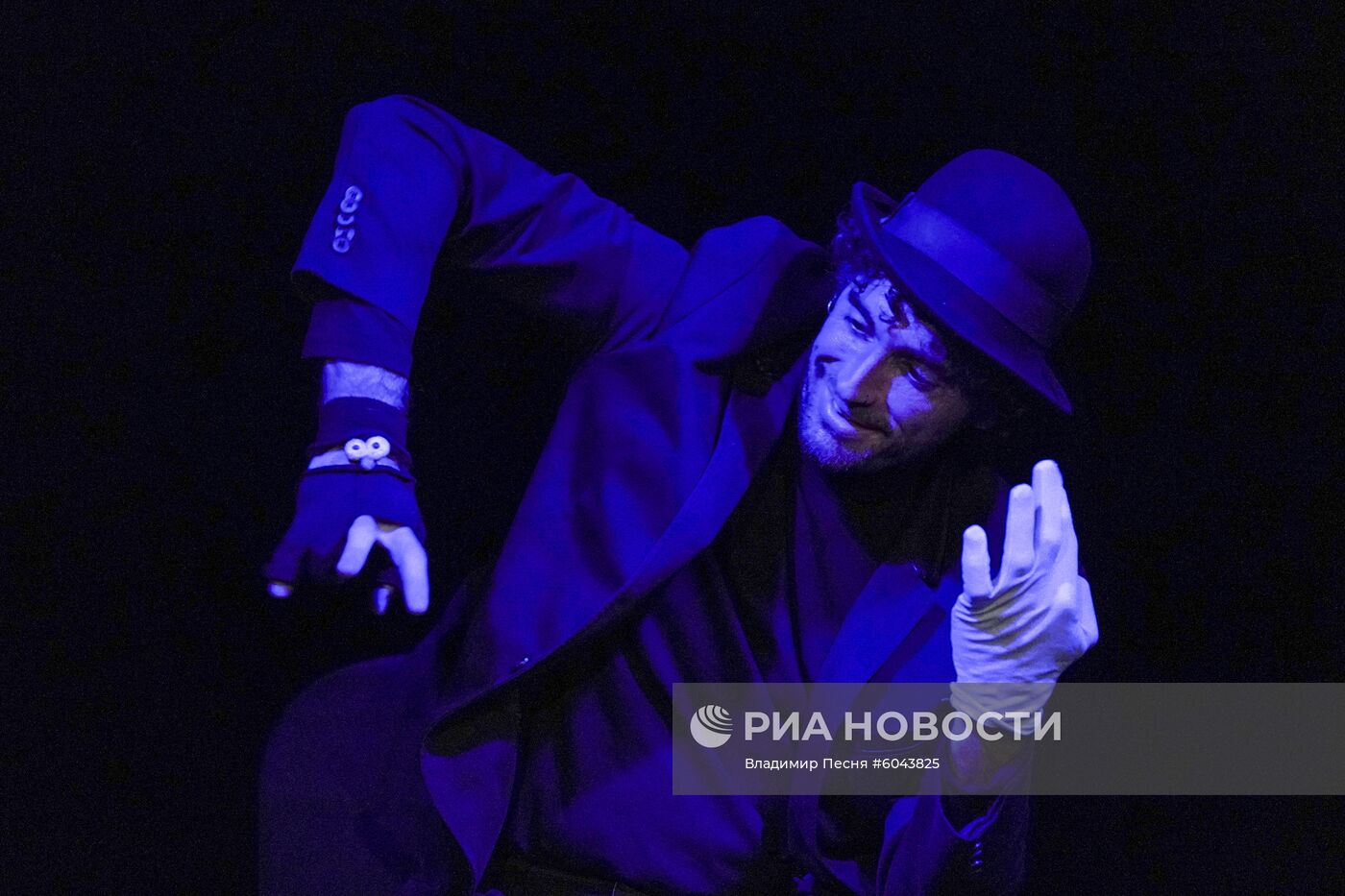 Театр "Ноль за поведение" на фестивале имени С. Образцова