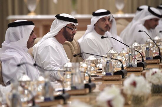 Государственный визит президента РФ В. Путина в ОАЭ