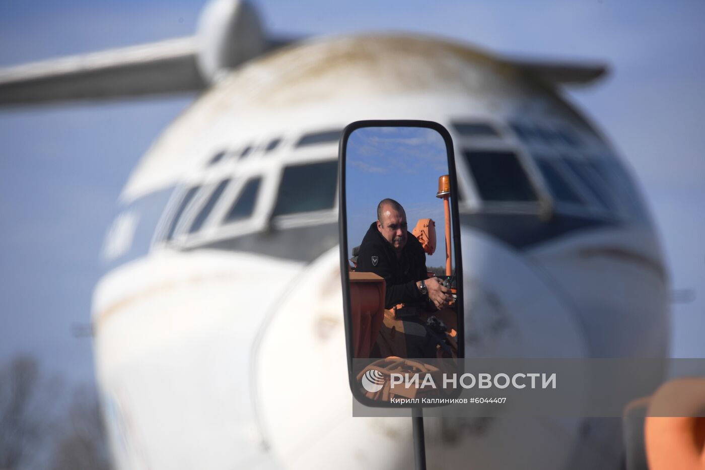 Учения по отработке действий при аварийной ситуации в аэропорту Домодедово