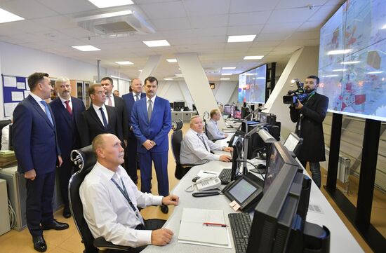 Рабочая поездка  премьер-министра РФ Д. Медведева в Екатеринбург
