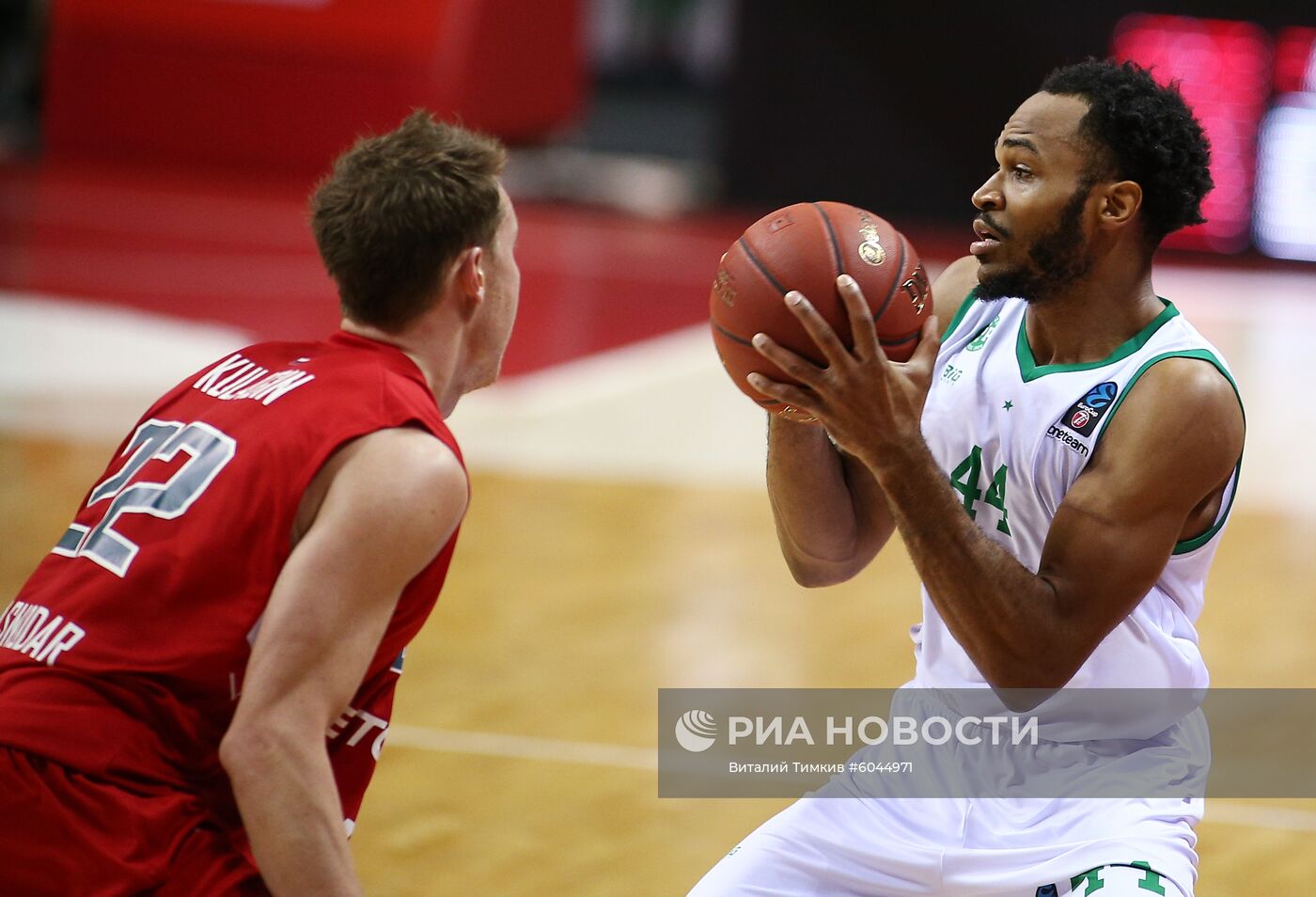 Баскетбол. Кубок Европы. Матч "Локомотив-Кубань" - "Лимож"