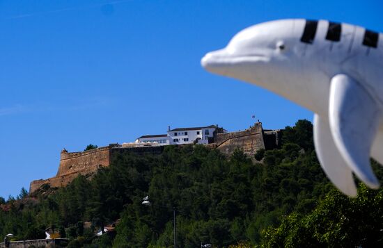 Страны мира. Португалия