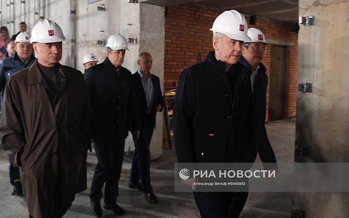 Строительство станции метро "Окская" 