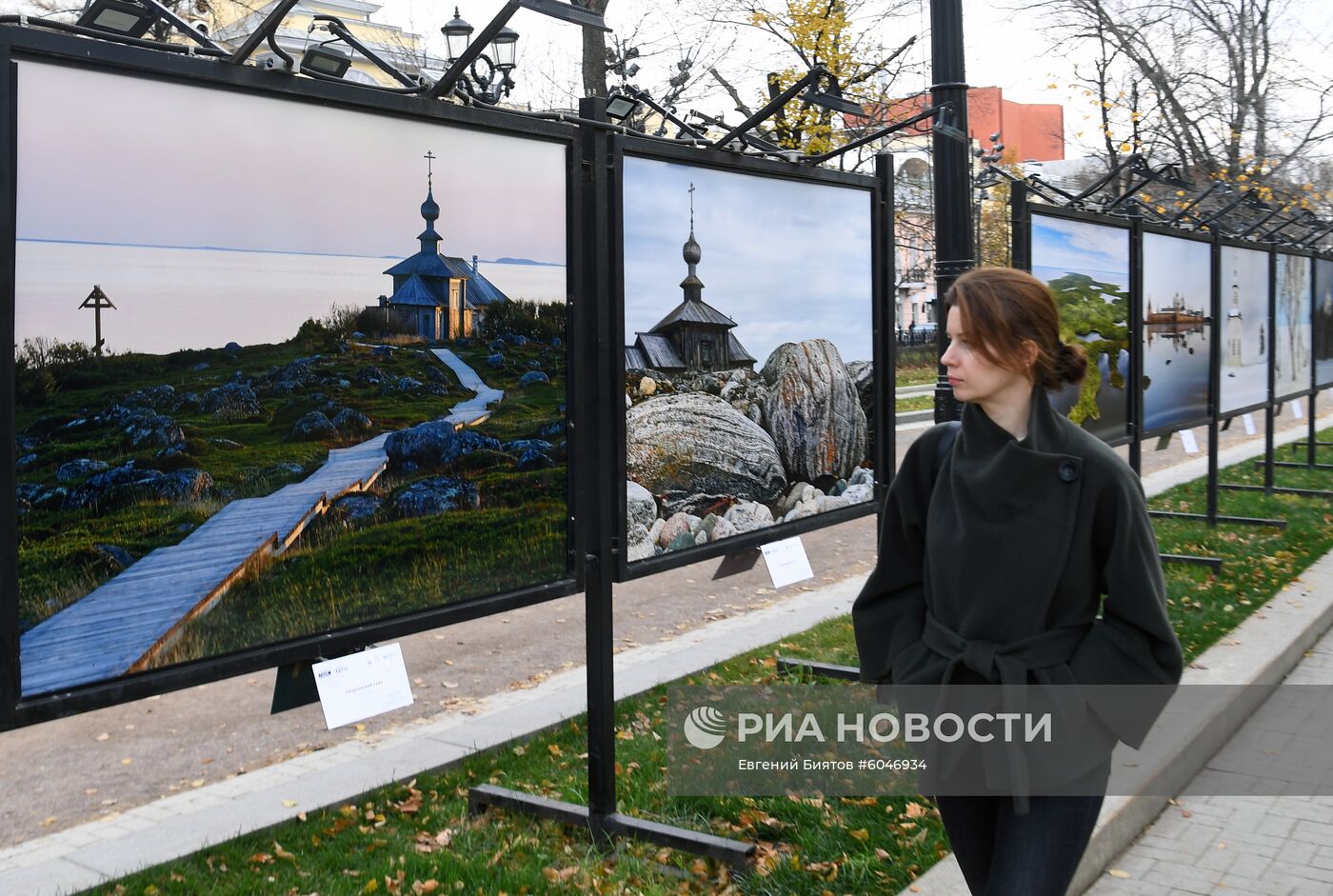 Фотовыставка "Русские сезоны. Соловки" открылась в Москве