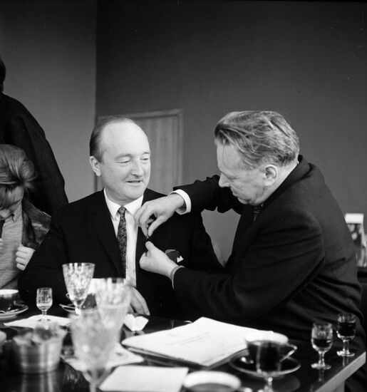 Прием в АПН членов жюри "Интерпрессфото-66.