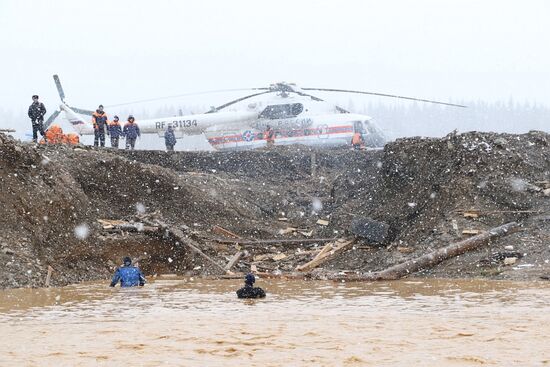 Прорыв дамбы в Красноярском крае