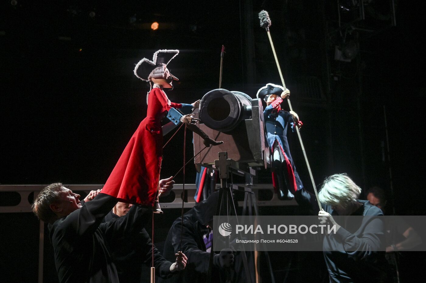 Спектакль "Барон Мюнхаузен" в Театре кукол им. Образцова