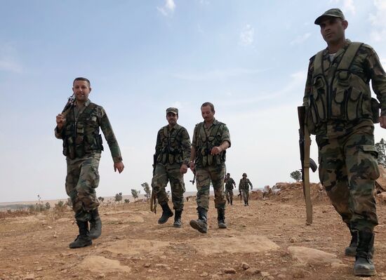 Линия обороны на северо-западе района Манбидж в Сирии