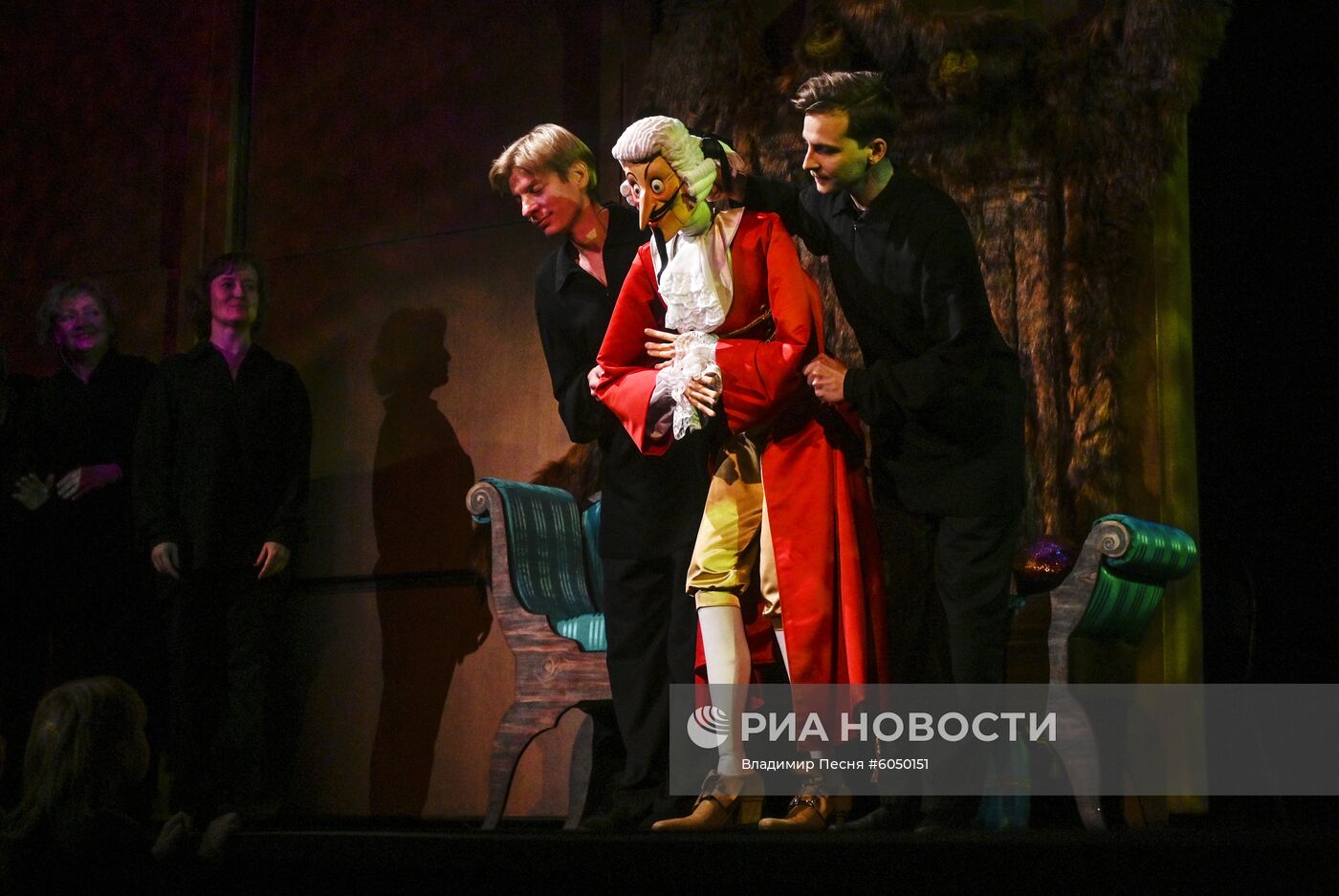 Спектакль "Барон Мюнхаузен" в Театре кукол им. Образцова