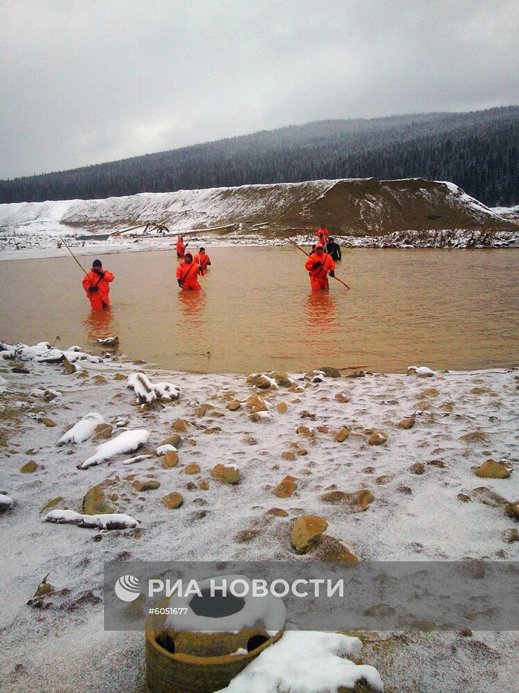 Ликвидация последствий прорыва дамбы в Красноярском крае