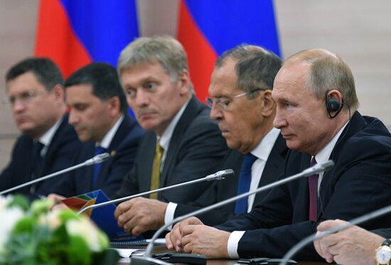 Рабочая поездка президента РФ В. Путина в Сочи 