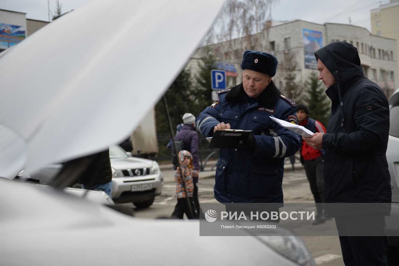 Выдача номеров в ГИБДД