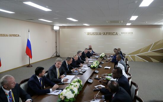 Рабочая поездка президента РФ В. Путина в Сочи 