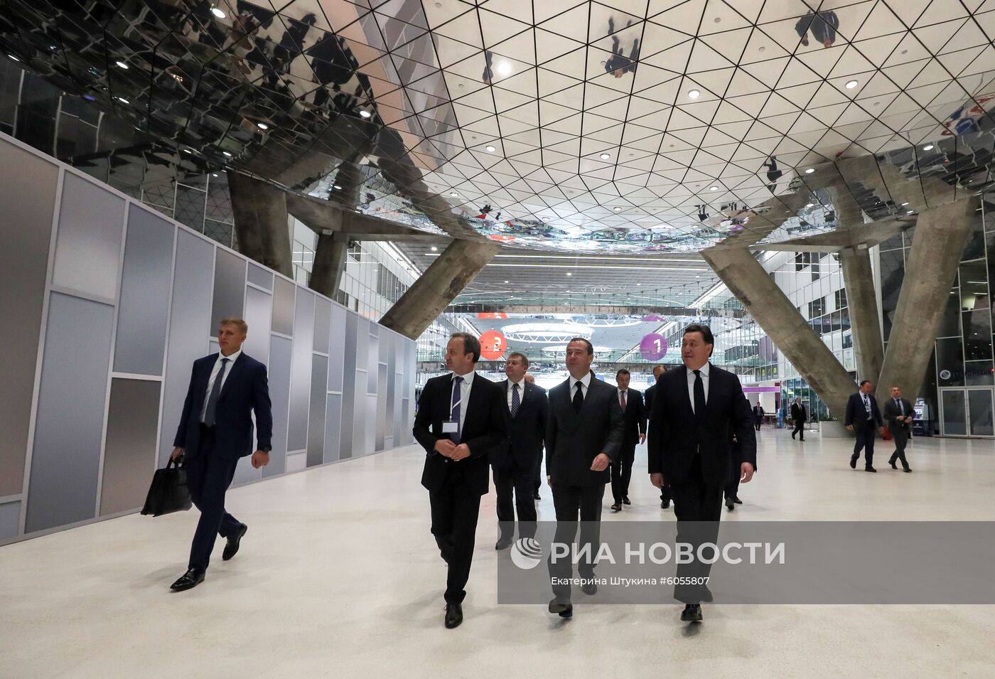 Премьер-министр РФ Д. Медведев принял участие в заседаниях Совета глав правительств СНГ и Евразийского межправительственного совета