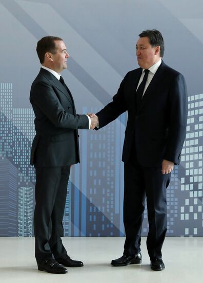 Премьер-министр РФ Д. Медведев принял участие в заседаниях Совета глав правительств СНГ и Евразийского межправительственного совета