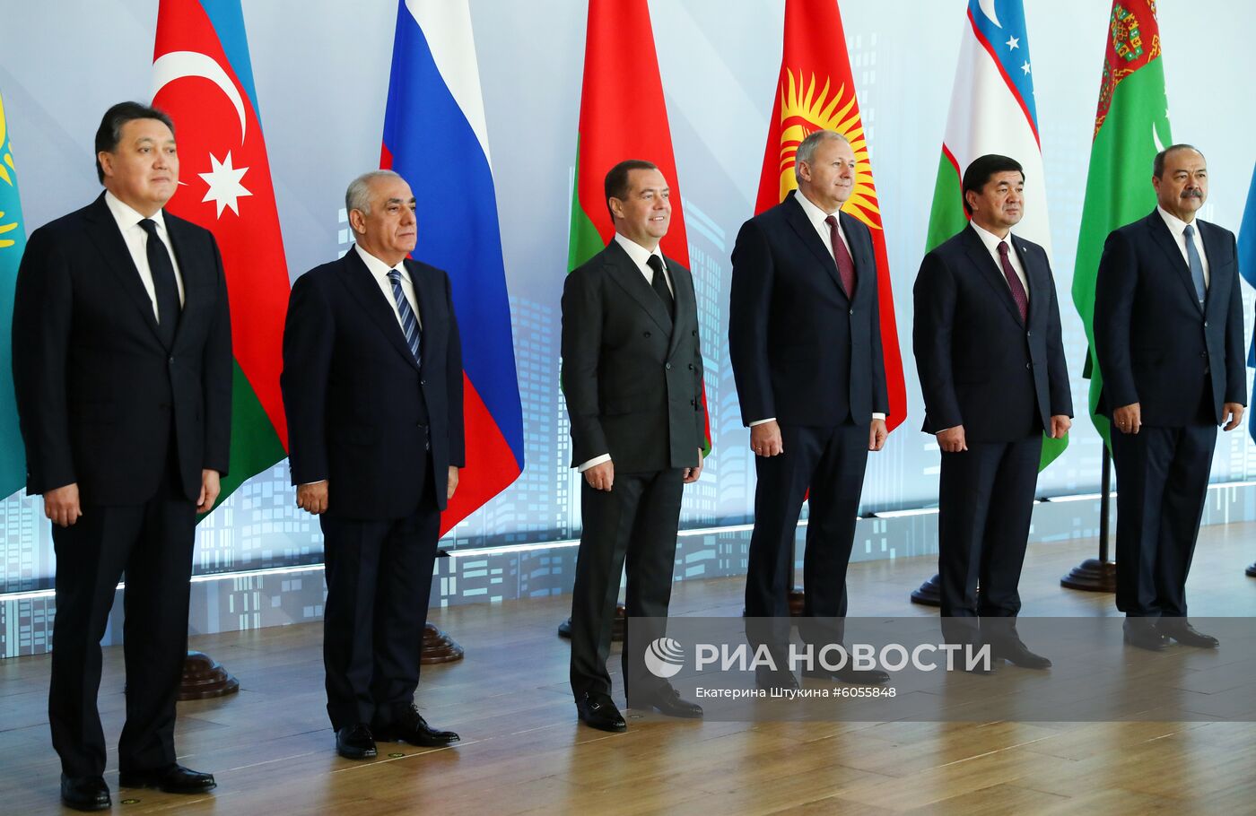 Премьер-министр РФ Д. Медведев принял участие в заседаниях Совета глав правительств СНГ и Евразийского межправительственного совета