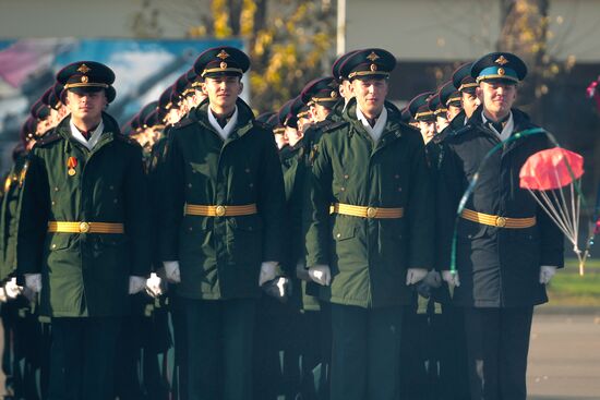 Выпуск лейтенантов Казанского высшего танкового училища