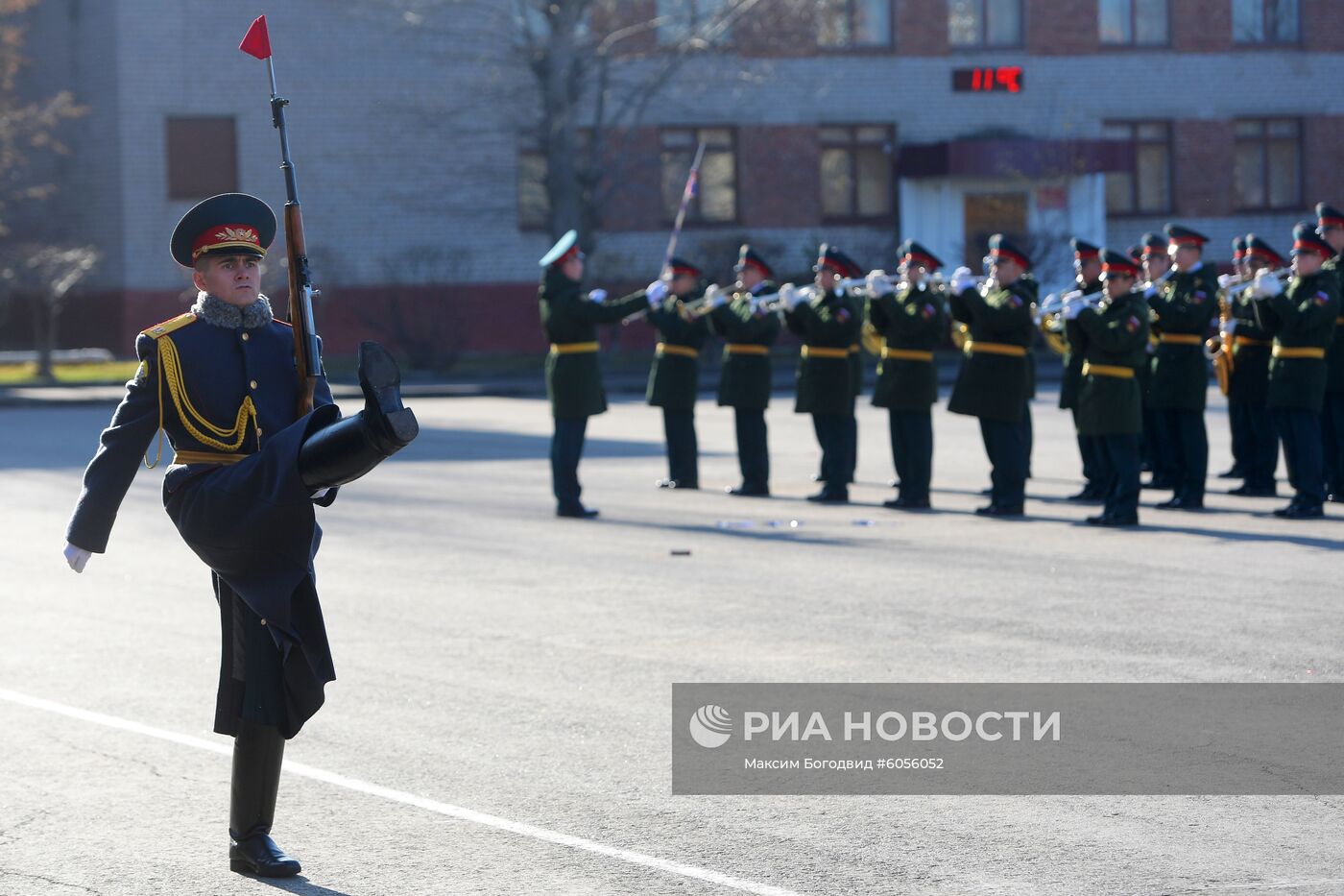 Выпуск лейтенантов Казанского высшего танкового училища