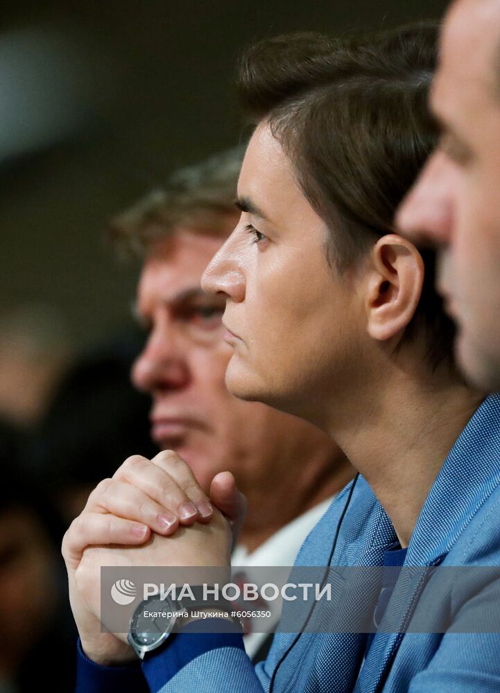 Премьер-министр РФ Д. Медведев принял участие в заседаниях Совета глав правительств СНГ и Евразийского межправительственного совета