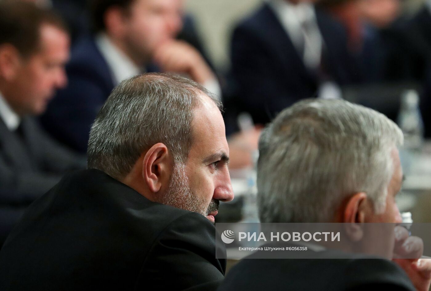 Премьер-министр РФ Д. Медведев принял участие в заседаниях Совета глав правительств СНГ и Евразийского межправительственного совета