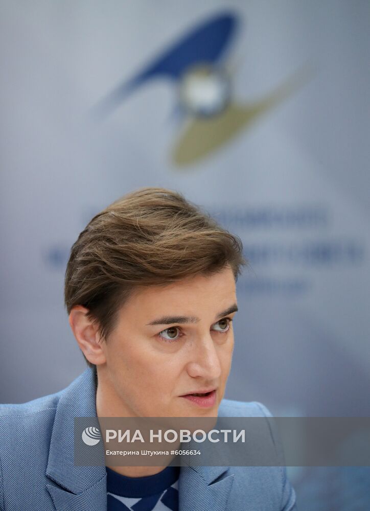 Премьер-министр РФ Д. Медведев принял участие в заседаниях Совета глав правительств СНГ и Евразийского межправительственного совета