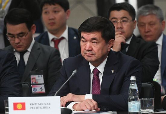 Премьер-министр РФ Д. Медведев принял участие в заседаниях Совета глав правительств СНГ и Евразийского межправительственного совета