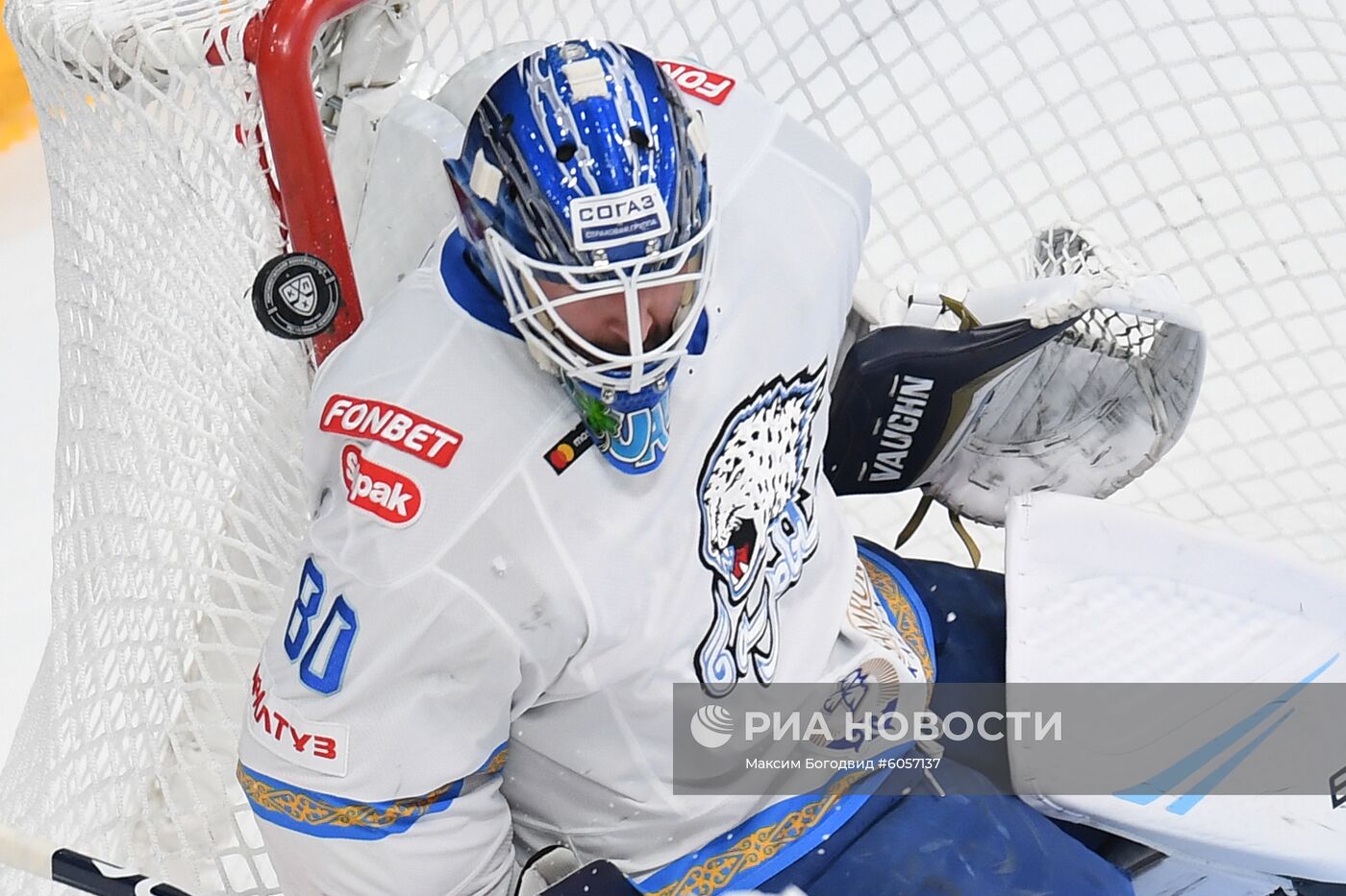 Хоккей. КХЛ. Матч "Ак Барс" - "Барыс"