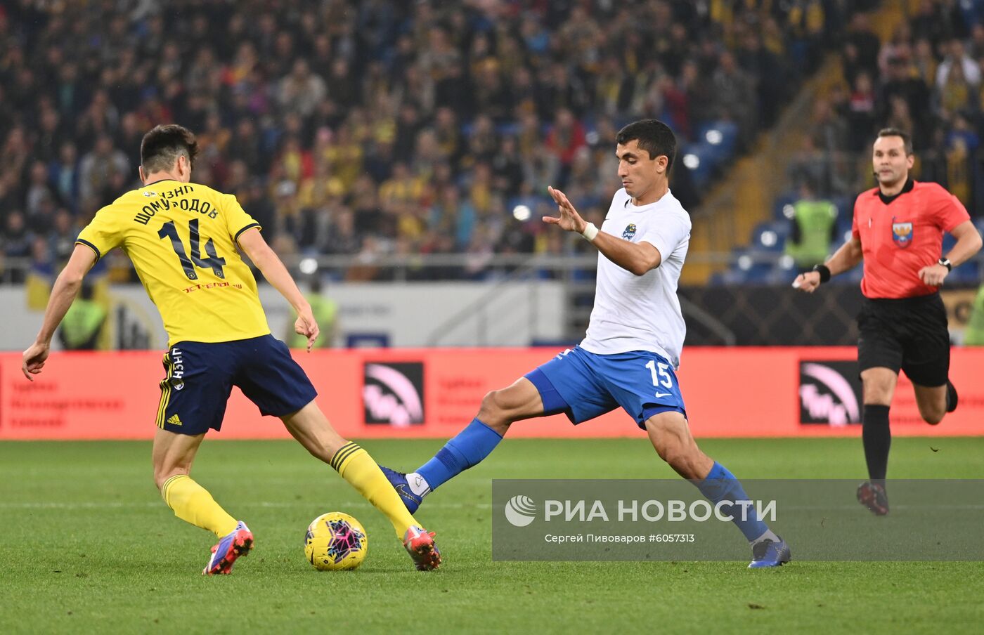 Футбол. РПЛ. Матч "Ростов " - Сочи"