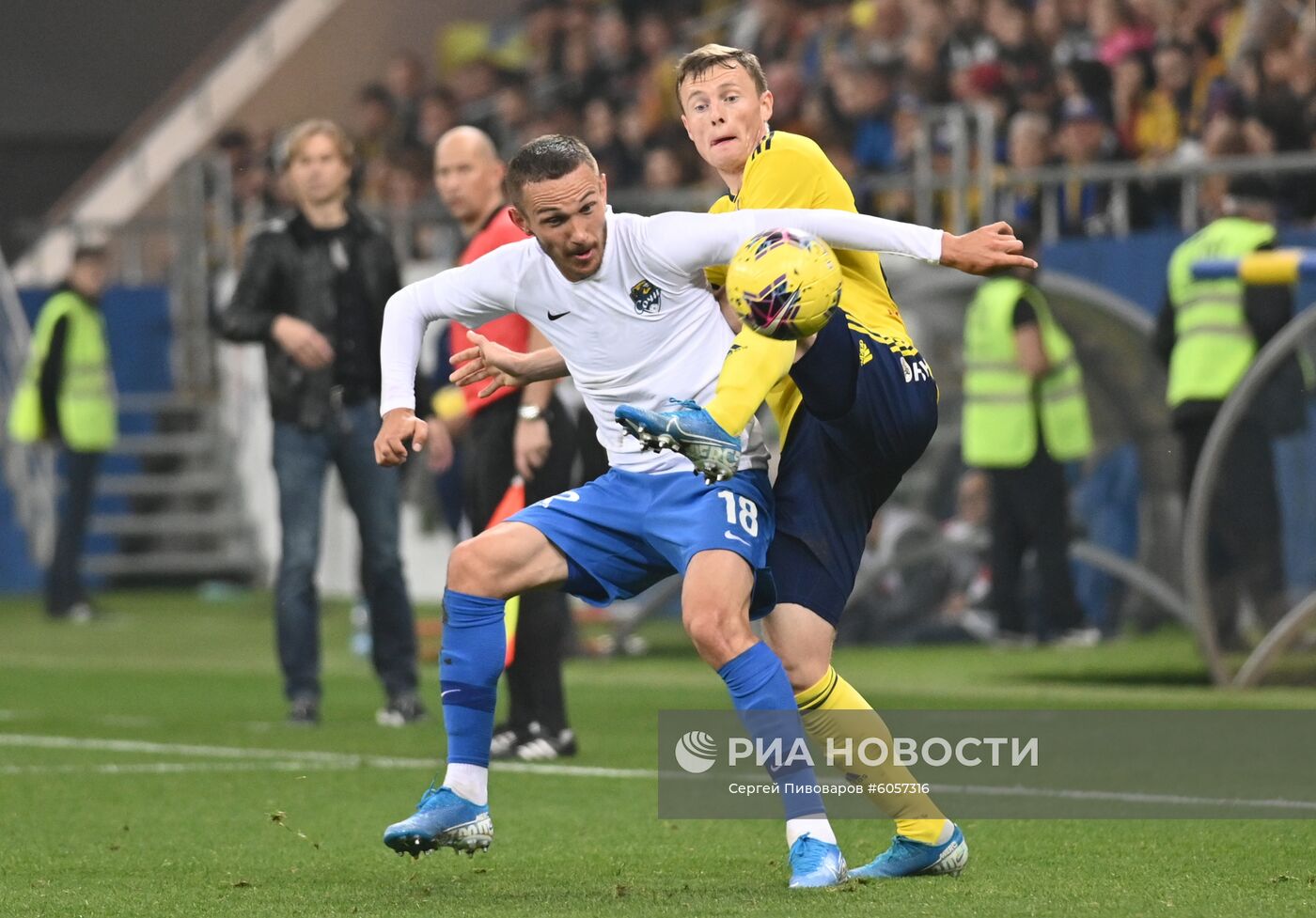 Футбол. РПЛ. Матч "Ростов " - Сочи"