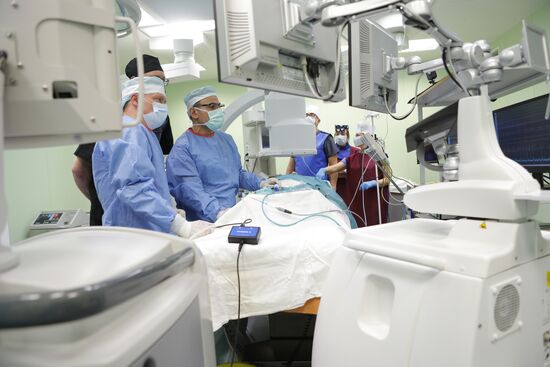 Операция по лечению аритмии с использованием метода криоаблации 