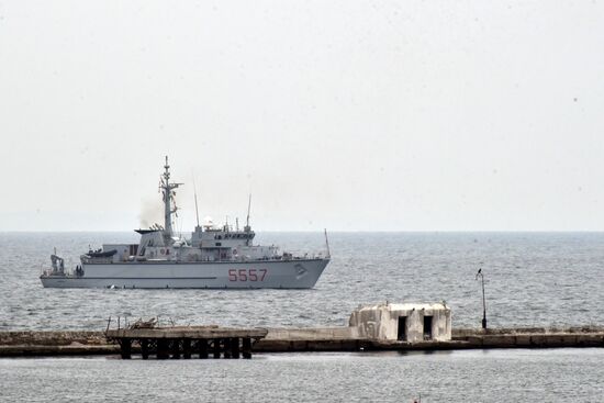 Корабли НАТО вошли в порт Одессы