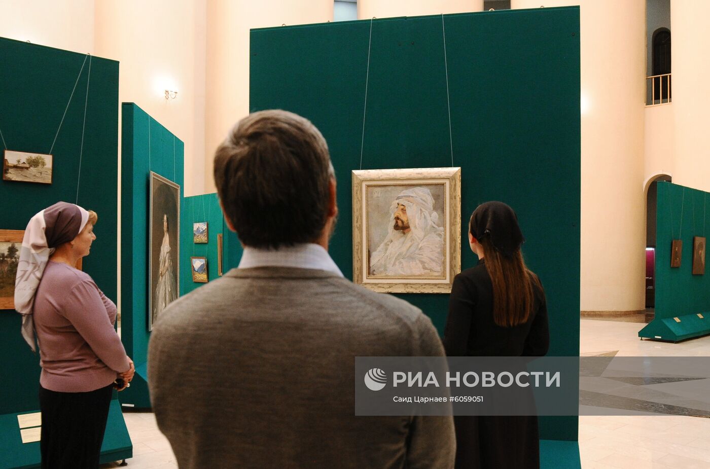 Найденный в Третьяковской галерее портрет Е. Тадевосяна передан грозненскому музею