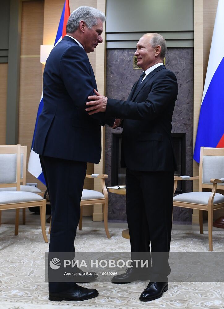 Президент РФ В. Путин встретился с президентом Кубы Мигелем Диас-Канелем Бермудесом