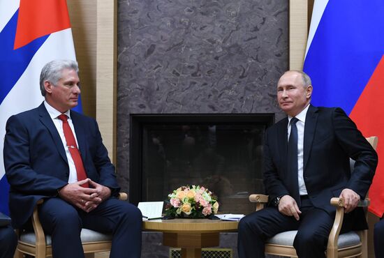 Президент РФ В. Путин встретился с президентом Кубы Мигелем Диас-Канелем Бермудесом