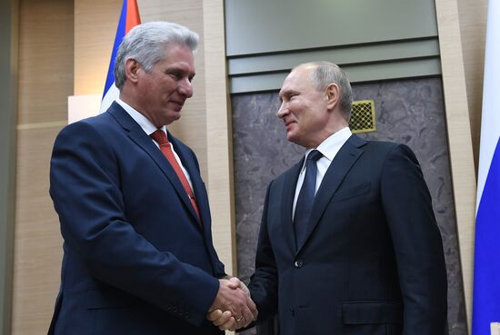 Президент РФ В. Путин встретился с президентом Кубы Мигелем Диас-Канелем Бермудесом