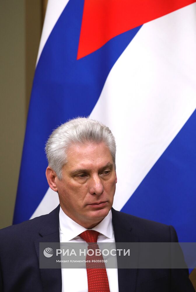 Президент РФ В. Путин встретился с президентом Кубы Мигелем Диас-Канелем Бермудесом
