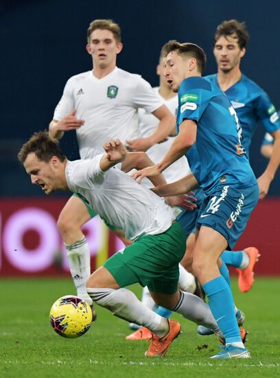 Футбол. Кубок России. Матч "Зенит" - "Томь"