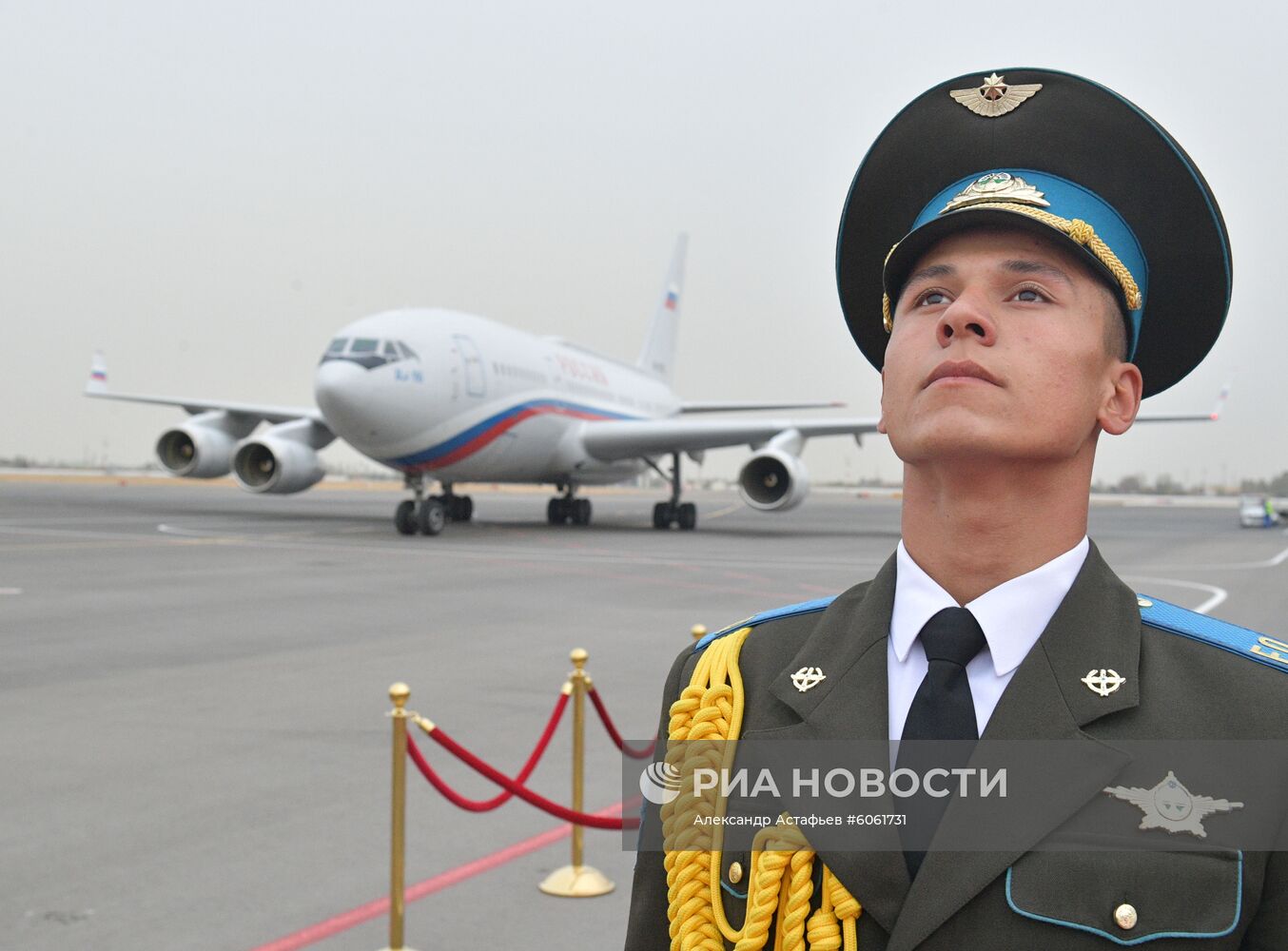 Премьер-министр РФ Д. Медведев принял участие в заседании Совета глав правительств государств - членов ШОС 