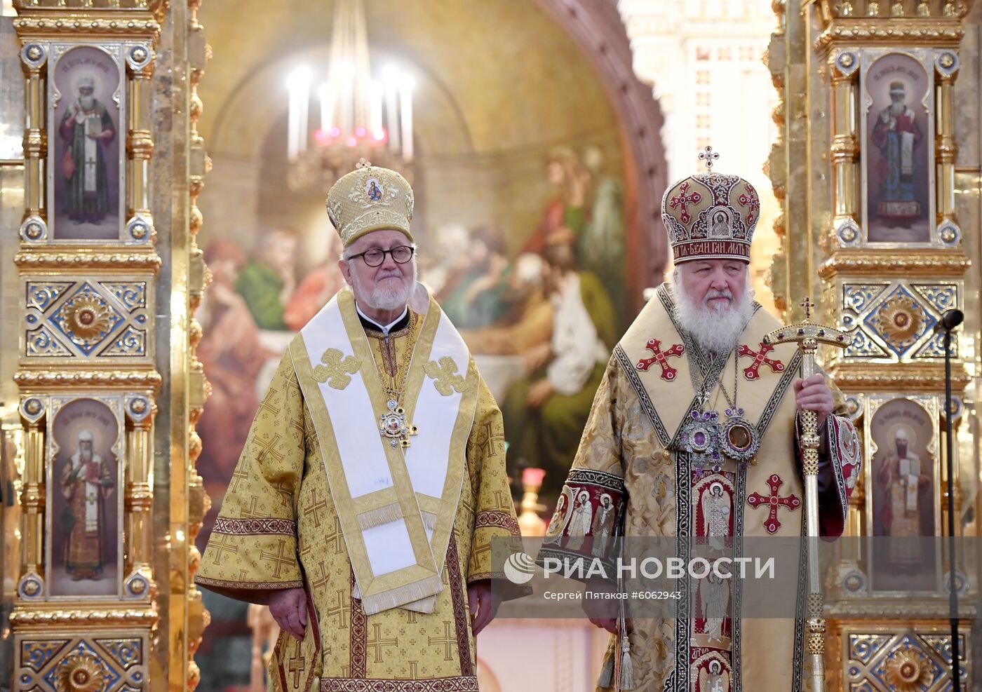 Литургия по случаю присоединения Архиепископии западноевропейских приходов русской традиции к РПЦ