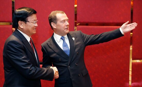 Премьер-министр РФ Д. Медведев прибыл в Бангкок для участия в Восточноазиатском саммите и деловом инвестиционном саммите АСЕАН