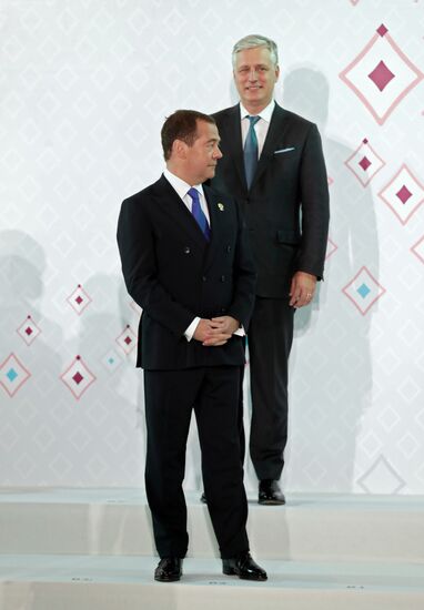 Премьер-министр РФ Д. Медведев прибыл в Бангкок для участия в Восточноазиатском саммите и деловом инвестиционном саммите АСЕАН